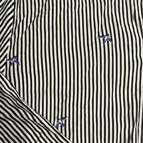NWT  adorable striped tie front blouse with birds - Picture 3 of 7